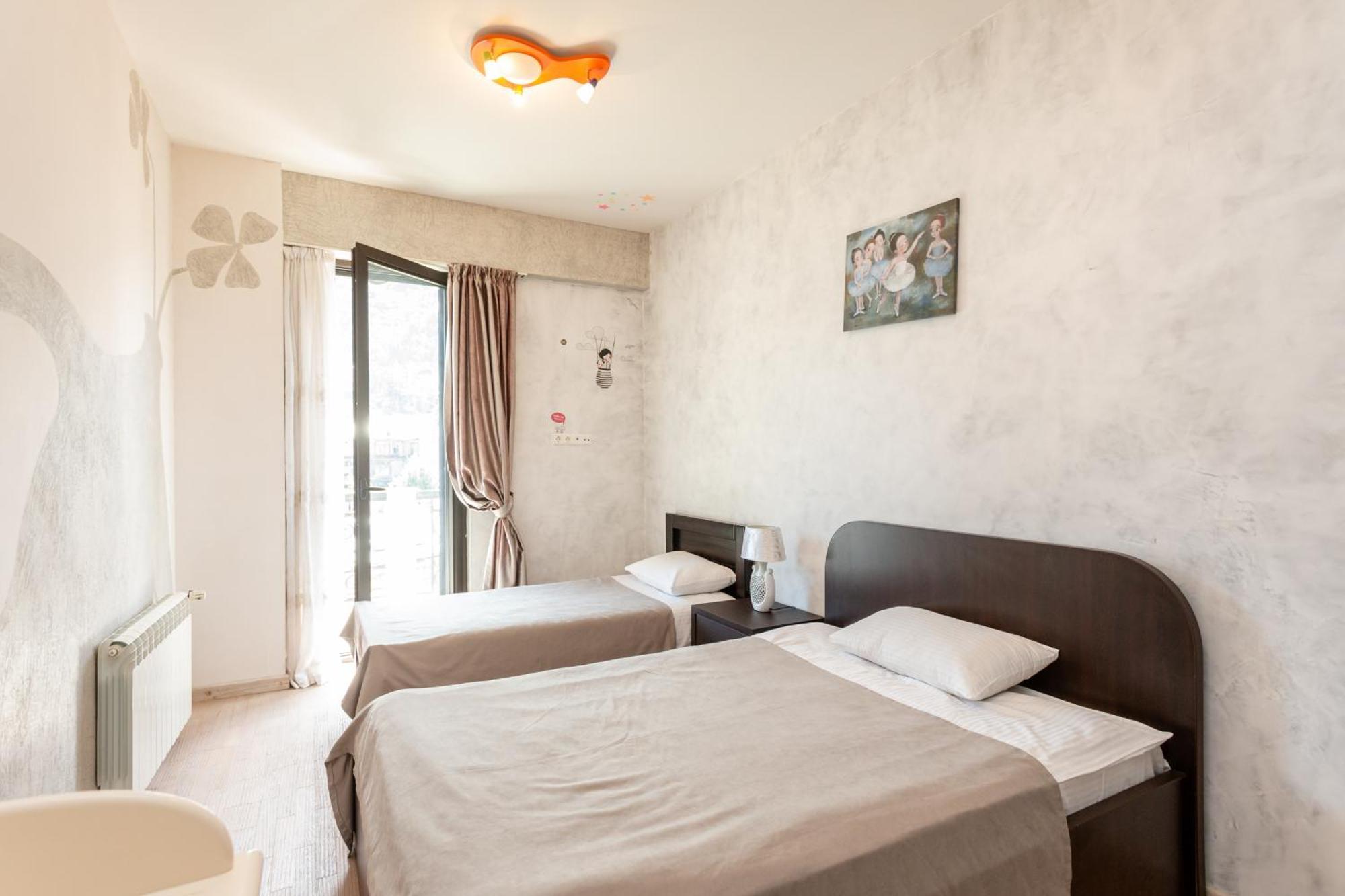 Serviced Apartment On Rustaveli Avenue 9 Tbilisi Exterior photo